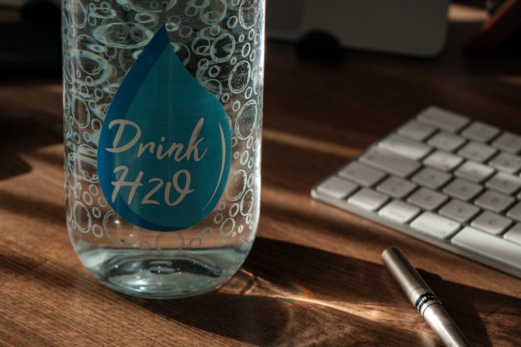 Best water bottle for office use India 2025 - desk hydration