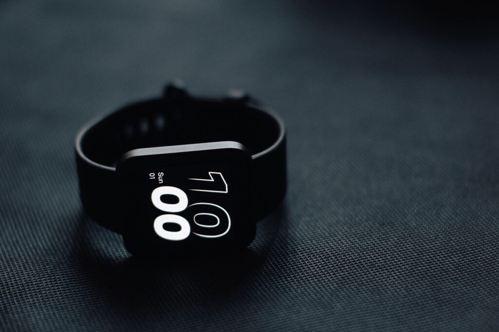 Best smartwatch under 5000 India 2026 - top picks