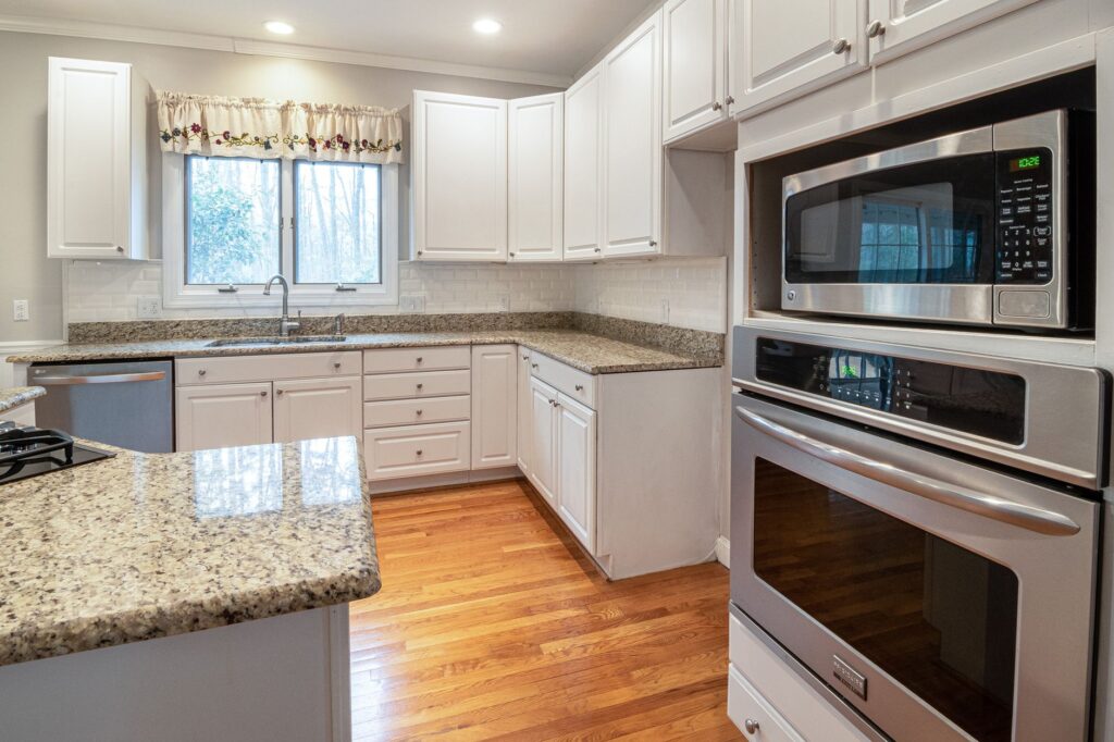 Modern kitchen with countertop space for best microwave ovens India 2026