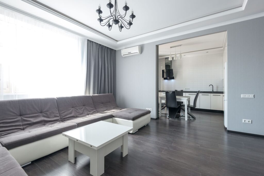 Air purifier in a modern Indian home for indoor air quality buying guide