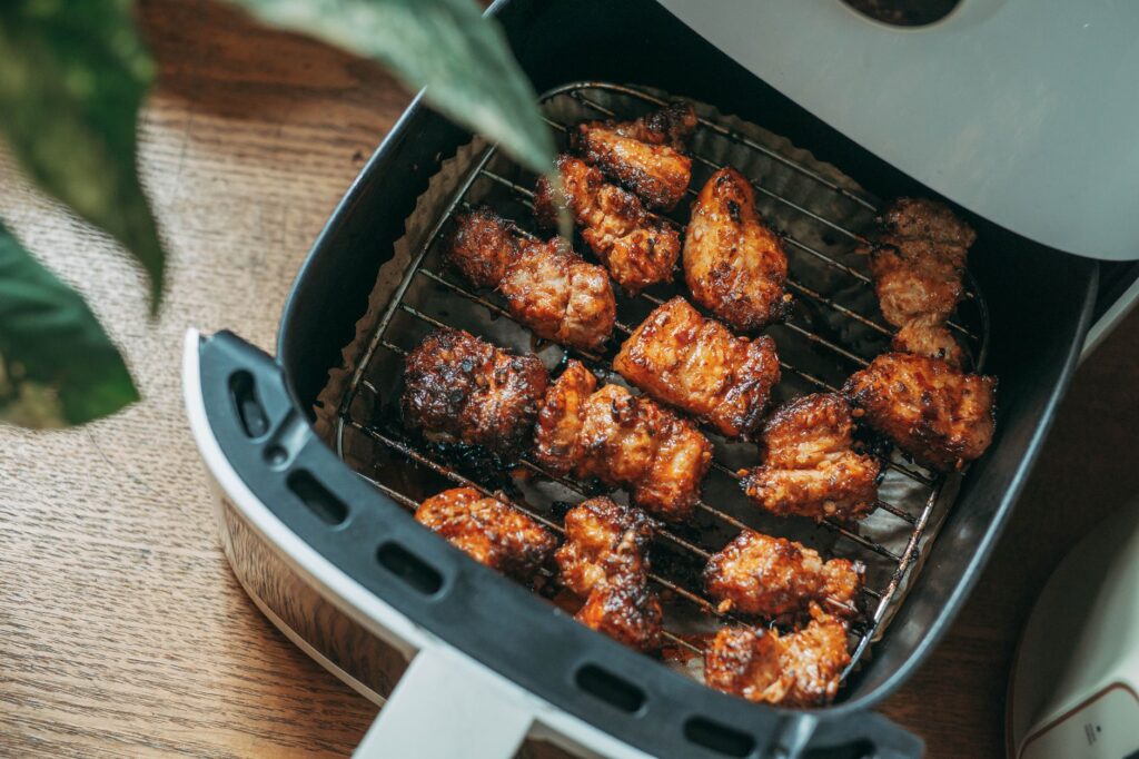 Crispy food cooked in air fryer - best air fryers in India 2026